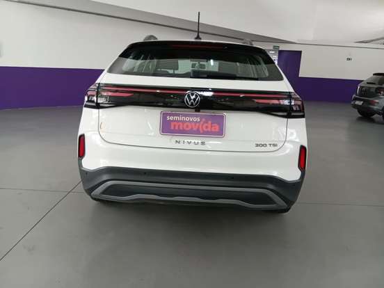 VOLKSWAGEN-NIVUS-1.0 200 TSI TOTAL FLEX COMFORTLINE AUTOMÁTICO VOLKSWAGEN-NIVUS-2025