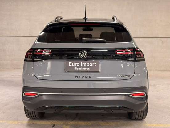 VOLKSWAGEN-NIVUS-1.0 200 TSI TOTAL FLEX HIGHLINE AUTOMÁTICO VOLKSWAGEN-NIVUS-2024
