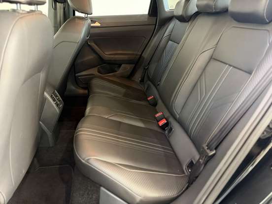 VOLKSWAGEN-NIVUS-1.0 200 TSI TOTAL FLEX HIGHLINE AUTOMÁTICO VOLKSWAGEN-NIVUS-2025