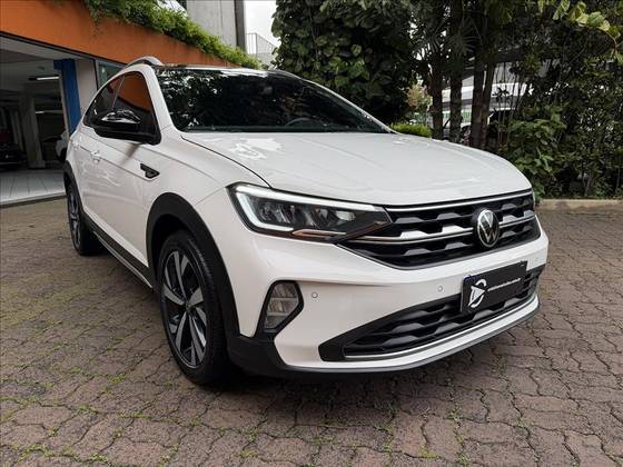 VOLKSWAGEN NIVUS 1.0 200 TSI TOTAL FLEX HIGHLINE AUTOMÁTICO