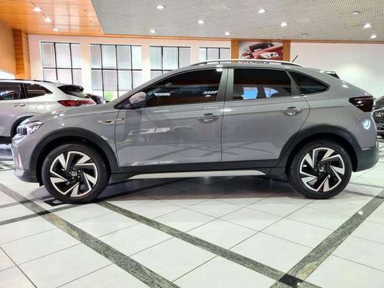 VOLKSWAGEN-NIVUS-1.0 200 TSI TOTAL FLEX HIGHLINE AUTOMÁTICO VOLKSWAGEN-NIVUS-2025