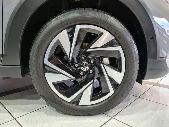 VOLKSWAGEN-NIVUS-2025