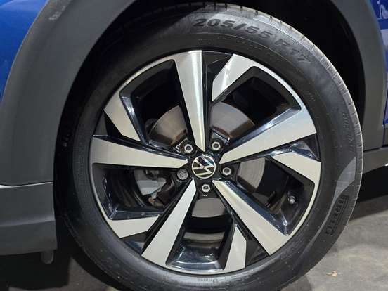VOLKSWAGEN-NIVUS-1.0 200 TSI TOTAL FLEX HIGHLINE AUTOMÁTICO VOLKSWAGEN-NIVUS-2022