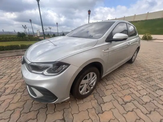 VOLKSWAGEN-POLO-2023