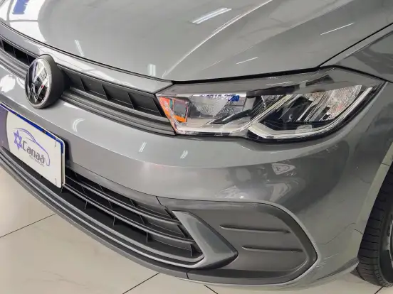 VOLKSWAGEN-POLO-2023
