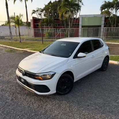 VOLKSWAGEN-POLO-2023