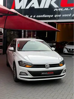 VOLKSWAGEN-POLO-2018