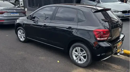 VOLKSWAGEN-POLO-2018