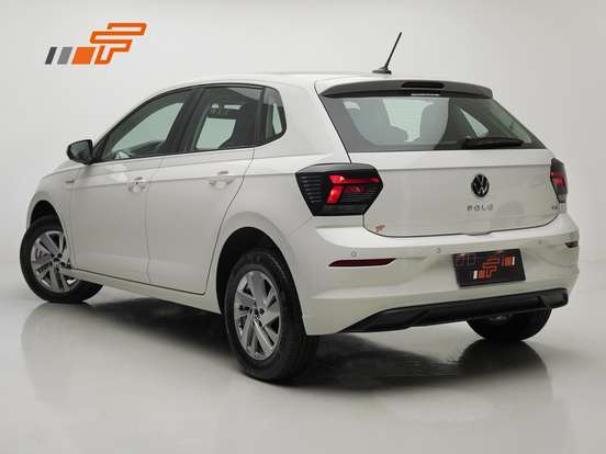 VOLKSWAGEN-POLO-2024