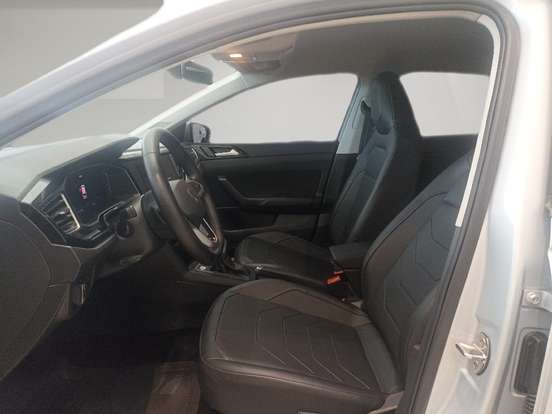 VOLKSWAGEN-POLO-2024