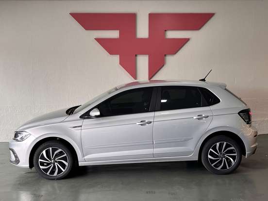 VOLKSWAGEN-POLO-1.0 170 TSI HIGHLINE AUTOMÁTICO VOLKSWAGEN-POLO-2025