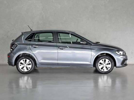 VOLKSWAGEN-POLO-2023