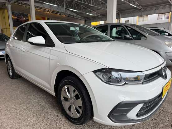VOLKSWAGEN-POLO-2023