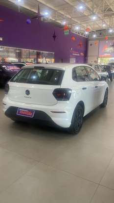 VOLKSWAGEN-POLO-2024