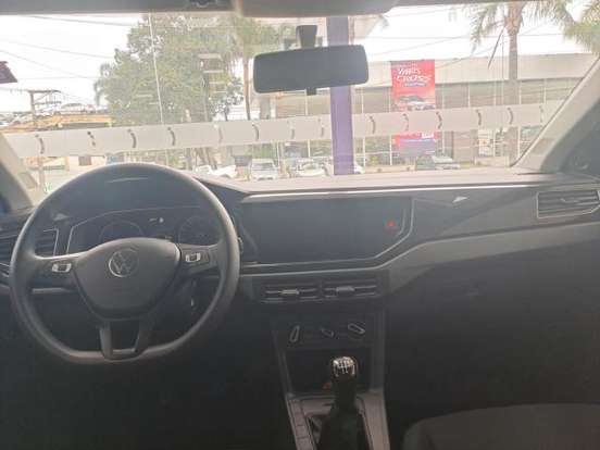 VOLKSWAGEN-POLO-2024