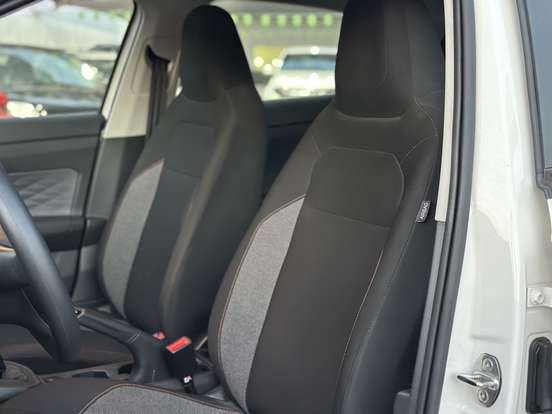 VOLKSWAGEN-POLO-2024