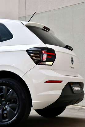 VOLKSWAGEN-POLO-2024