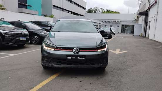 VOLKSWAGEN-POLO-2023