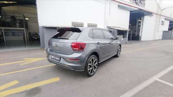 VOLKSWAGEN-POLO-2023