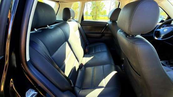 VOLKSWAGEN-POLO-2009