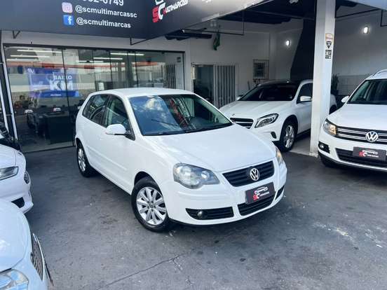 VOLKSWAGEN-POLO-1.6 MI 8V FLEX 4P AUTOMATIZADO VOLKSWAGEN-POLO-2011
