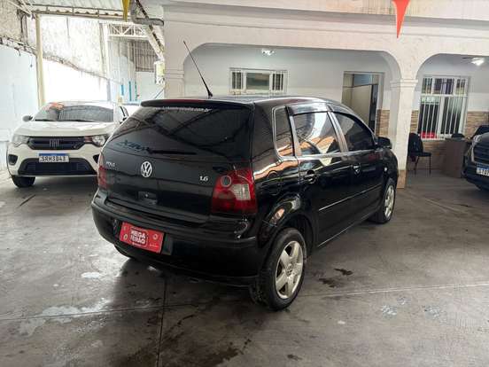 VOLKSWAGEN-POLO-2002