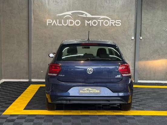 VOLKSWAGEN-POLO-1.6 MSI TOTAL FLEX AUTOMÁTICO VOLKSWAGEN-POLO-2018
