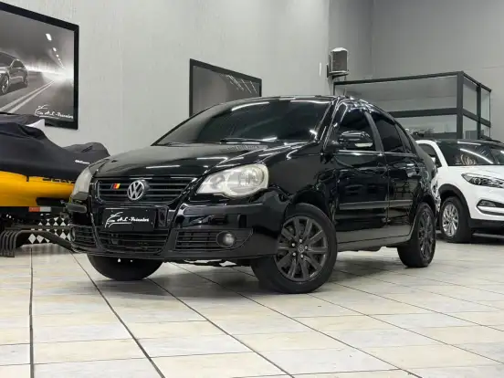 VOLKSWAGEN-POLO SEDAN-1.6 MI 8V FLEX 4P AUTOMATIZADO VOLKSWAGEN-POLO SEDAN-2009
