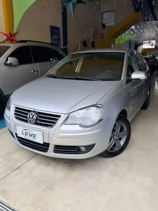 VOLKSWAGEN POLO SEDAN 1.6 MI COMFORTLINE 8V FLEX 4P AUTOMATIZADO