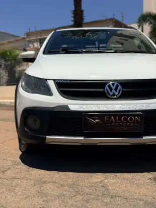 VOLKSWAGEN-SAVEIRO-2012