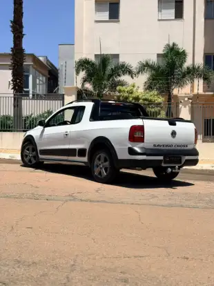 VOLKSWAGEN-SAVEIRO-2012