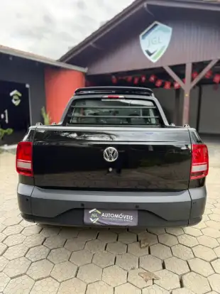 VOLKSWAGEN-SAVEIRO-2020