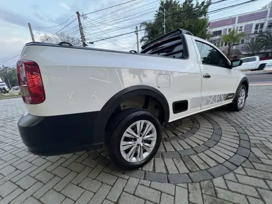 VOLKSWAGEN-SAVEIRO-2023