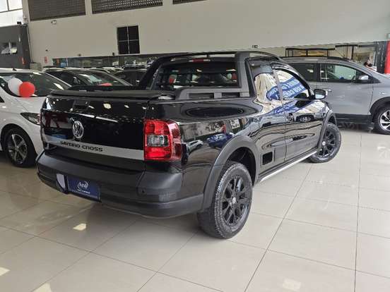 VOLKSWAGEN-SAVEIRO-2013