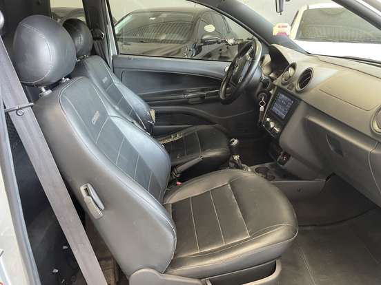 VOLKSWAGEN-SAVEIRO-1.6 CROSS CE 8V FLEX 2P MANUAL VOLKSWAGEN-SAVEIRO-2014