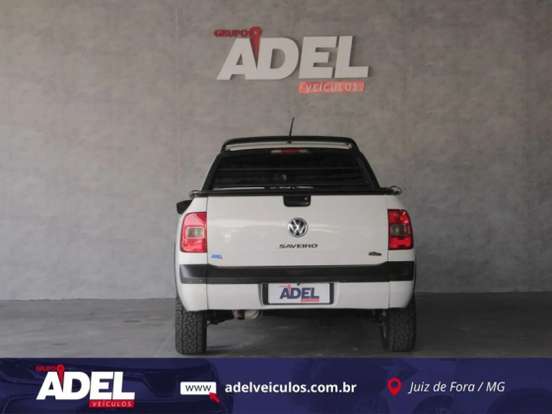 VOLKSWAGEN-SAVEIRO-2015