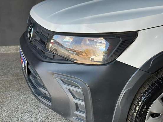VOLKSWAGEN-SAVEIRO-2023