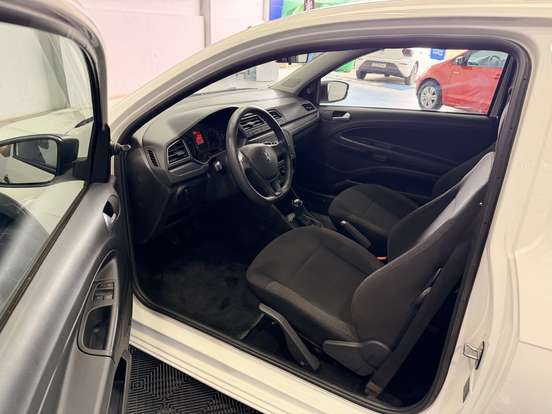 VOLKSWAGEN-SAVEIRO-2024