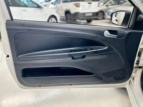 VOLKSWAGEN-SAVEIRO-1.6 MSI ROBUST CS 16V FLEX 2P MANUAL VOLKSWAGEN-SAVEIRO-2024