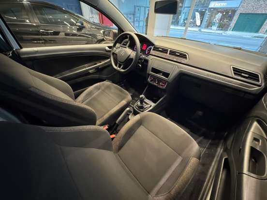 VOLKSWAGEN-SAVEIRO-1.6 MSI ROBUST CS 16V FLEX 2P MANUAL VOLKSWAGEN-SAVEIRO-2025