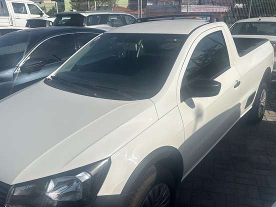 VOLKSWAGEN-SAVEIRO-2023