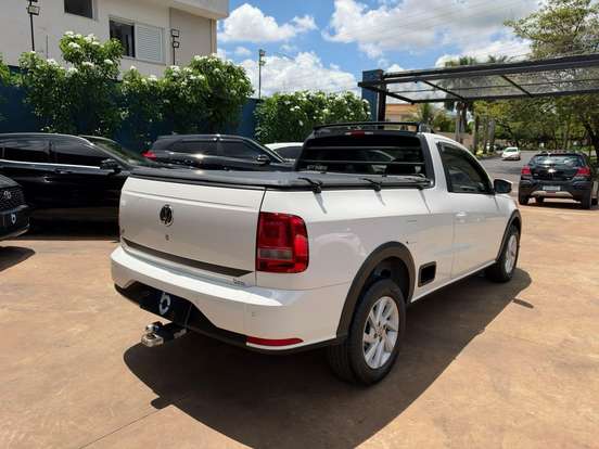 VOLKSWAGEN-SAVEIRO-2022