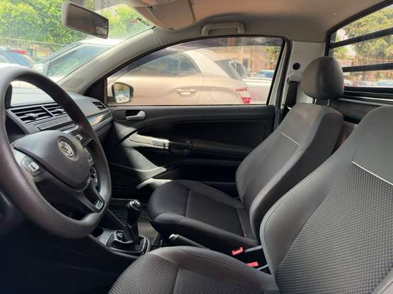 VOLKSWAGEN-SAVEIRO-2022