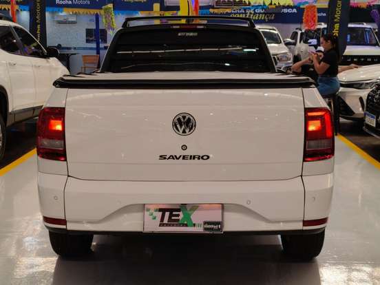VOLKSWAGEN-SAVEIRO-2022