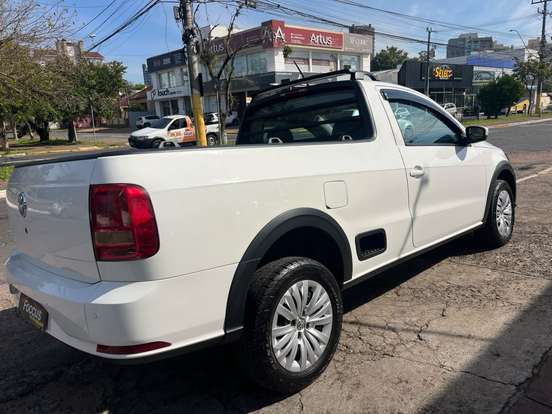 VOLKSWAGEN-SAVEIRO-2020