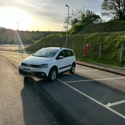 VOLKSWAGEN-SPACE CROSS-1.6 MI 8V FLEX 4P MANUAL VOLKSWAGEN-SPACE CROSS-2014