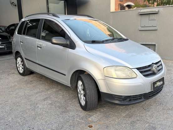VOLKSWAGEN-SPACEFOX-2008