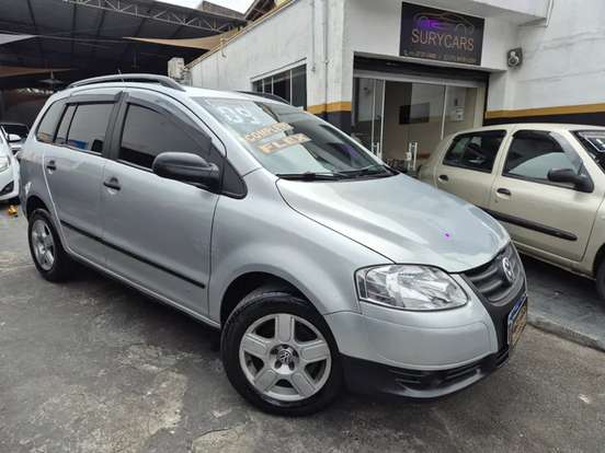 VOLKSWAGEN-SPACEFOX-2009