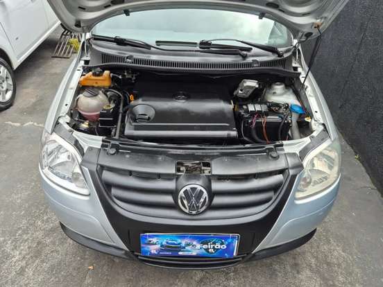 VOLKSWAGEN-SPACEFOX-2009