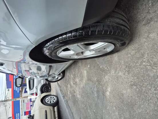 VOLKSWAGEN-SPACEFOX-1.6 MI 8V FLEX 4P MANUAL VOLKSWAGEN-SPACEFOX-2009